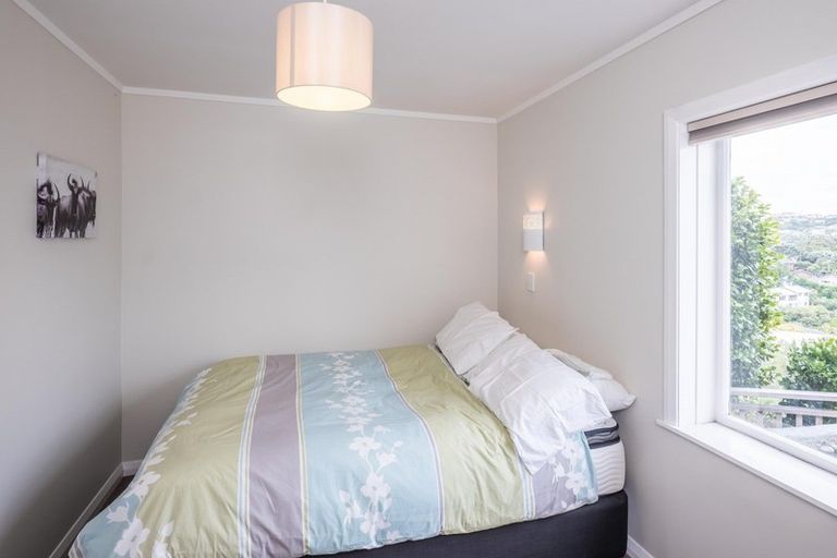 Photo of property in 90 Nicholson Road, Khandallah, Wellington, 6035