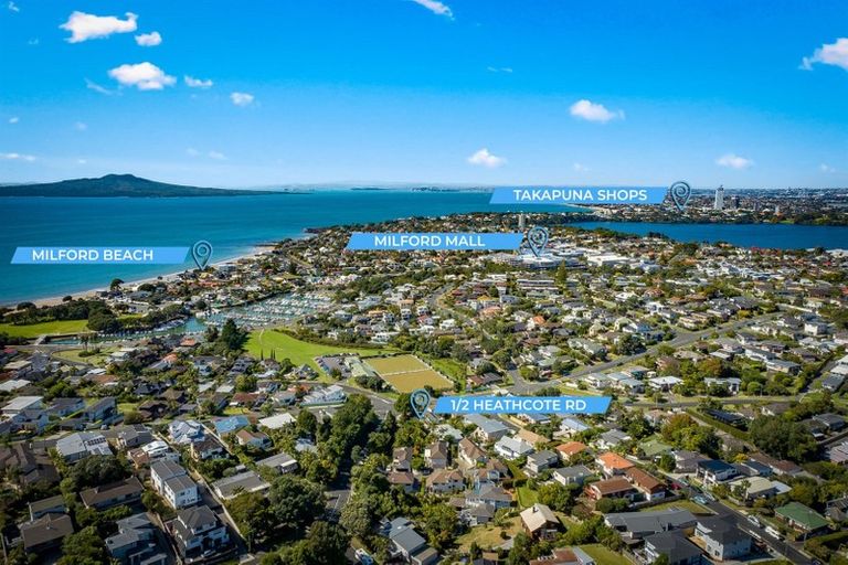 Photo of property in 1/2 Heathcote Road, Castor Bay, Auckland, 0620