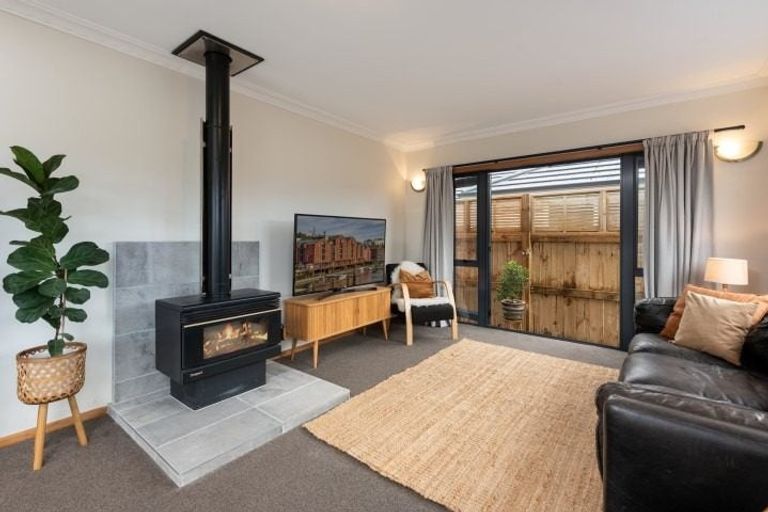Photo of property in 16 Sharyn Place, Brookfield, Tauranga, 3110