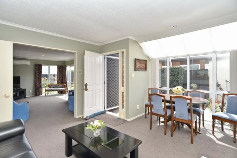 Photo of property in 1/9 Phoenix Lane, Northcote, Christchurch, 8052