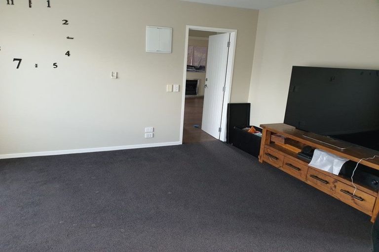 Photo of property in 8 Baverstock Road, Flat Bush, Auckland, 2016