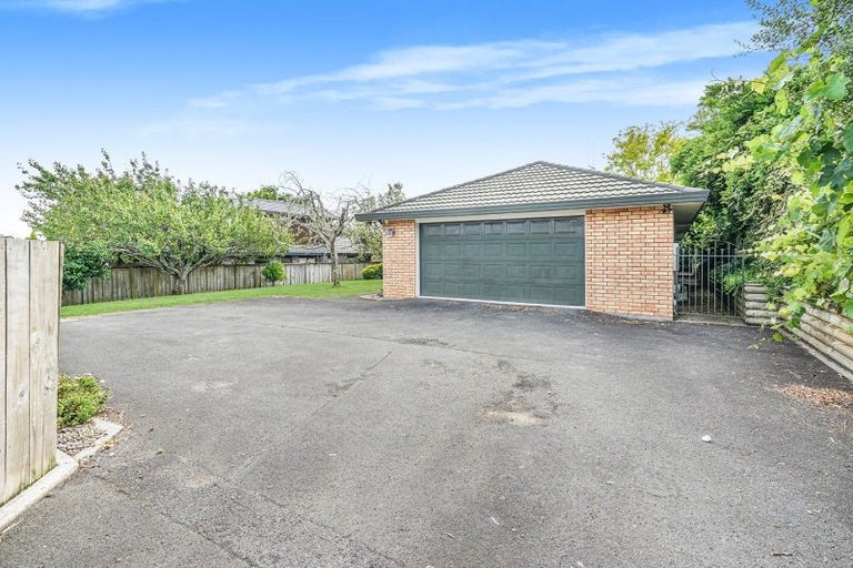 Photo of property in 18 Caversham Drive, Rototuna, Hamilton, 3210