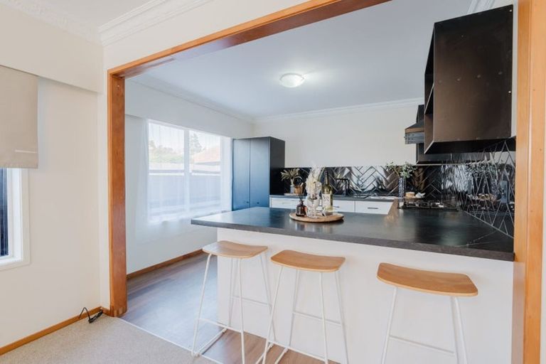 Photo of property in 45a Sandwich Road, St Andrews, Hamilton, 3200