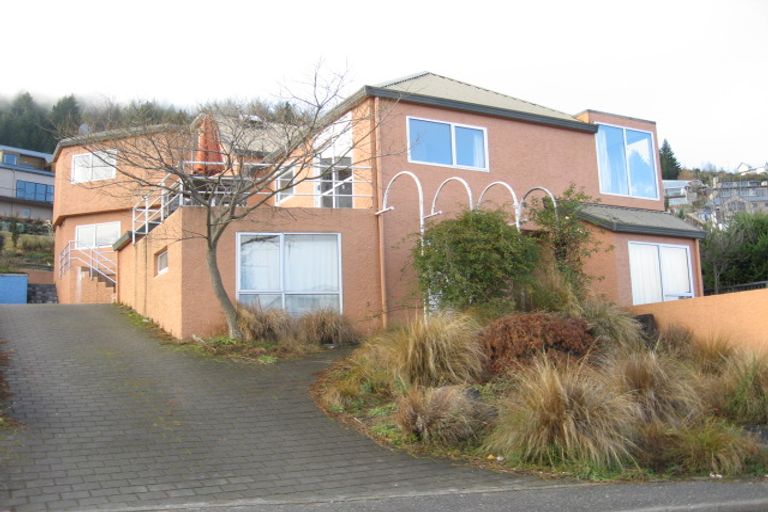 Photo of property in 7b Kent Street, Queenstown, 9300