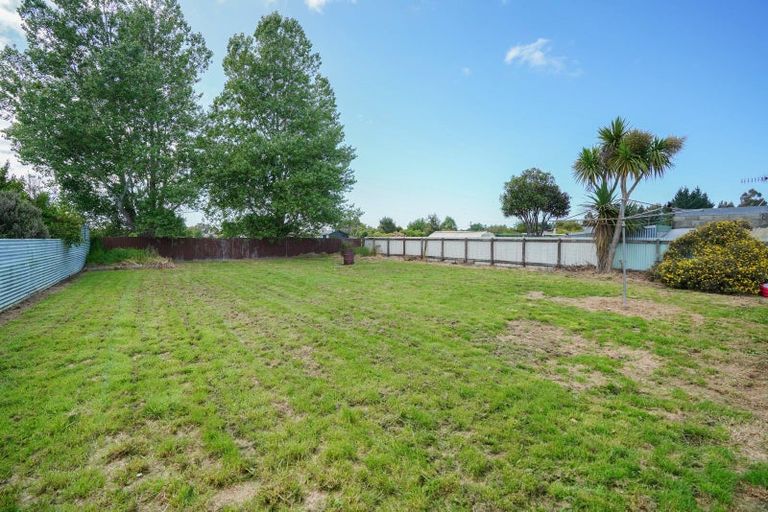 Photo of property in 15 Park Street, Winton, 9720