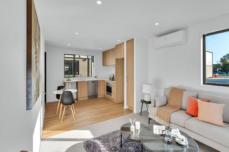 Photo of property in 112a Aldwins Road, Phillipstown, Christchurch, 8062