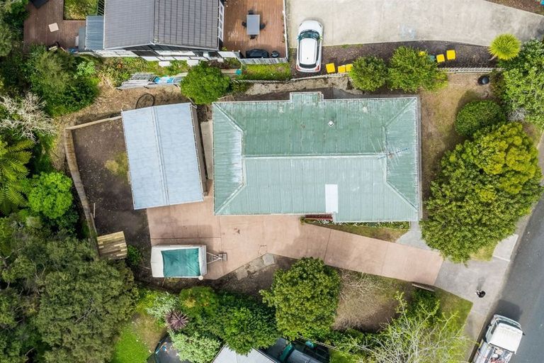 Photo of property in 17 Lynn Road, Bayview, Auckland, 0629