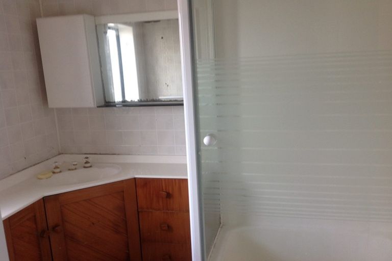 Photo of property in 22 Birdwood Road, Pukekohe, 2120