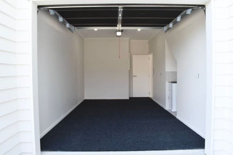 Photo of property in 24b Duggan Avenue, Mangere, Auckland, 2022