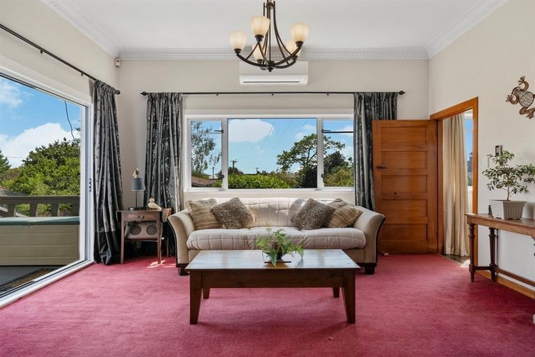 Photo of property in 50 Lee Street, Te Puke, 3119