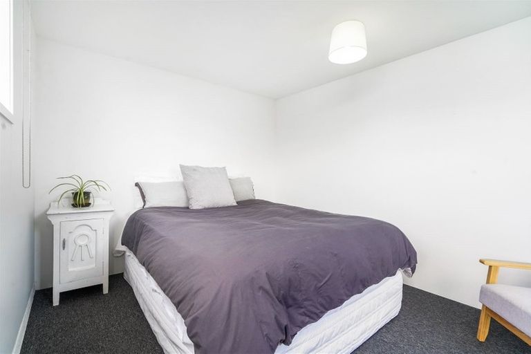 Photo of property in 42 Storey Avenue, Forest Lake, Hamilton, 3200