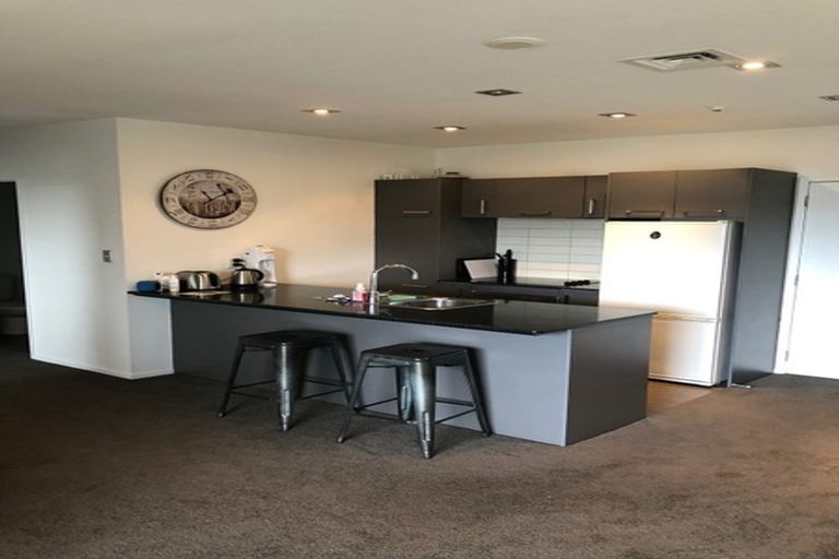 Photo of property in Shoal Haven Apartments, 112a/130 Anzac Street, Takapuna, Auckland, 0622
