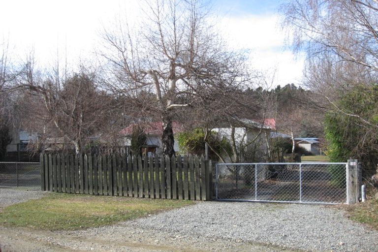 Photo of property in 19 Arrow Street, Naseby, 9396