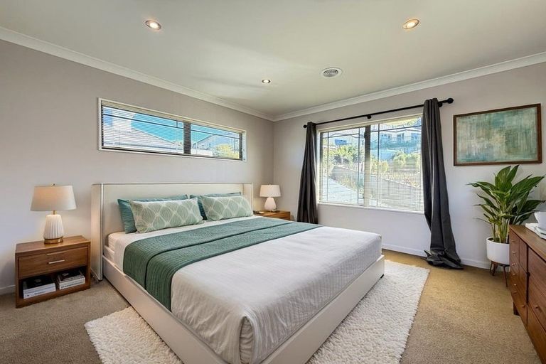 Photo of property in 27 Sandybrow, Churton Park, Wellington, 6037