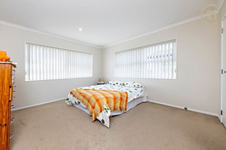 Photo of property in 9 Hihi Avenue, Takanini, 2112