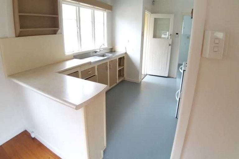 Photo of property in 44 Ireland Road, Mount Wellington, Auckland, 1060
