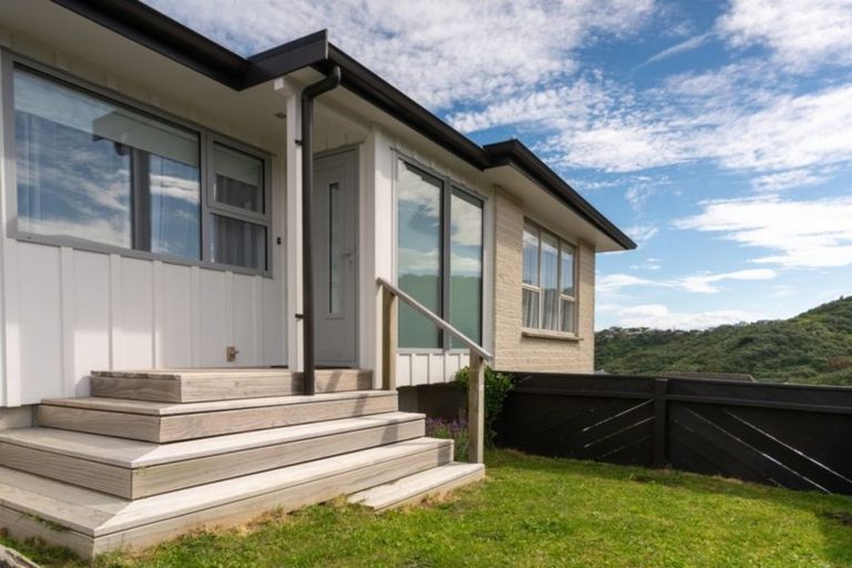 Photo of property in 1 Twomey Grove, Houghton Bay, Wellington, 6023