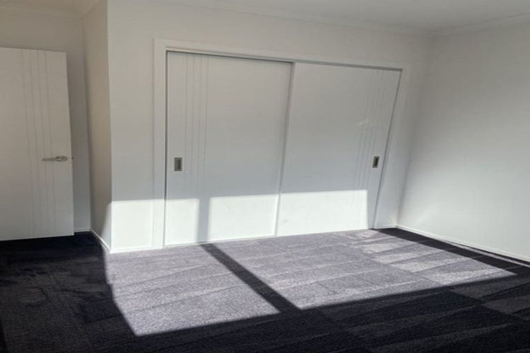 Photo of property in 51a Bleakhouse Road, Howick, Auckland, 2014