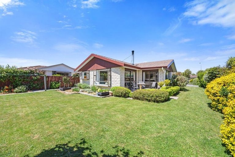 Photo of property in 14 Camrose Place, Ilam, Christchurch, 8041