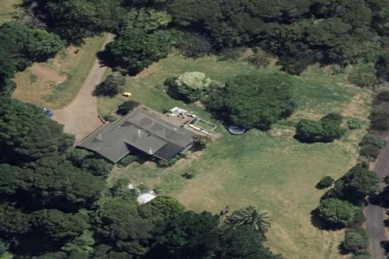 Photo of property in 26 Awhiorangi Promenade, Swanson, Auckland, 0816