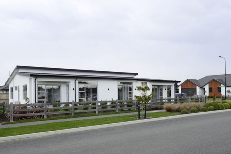 Photo of property in 1 Catchpole Place, Woodend, 7610