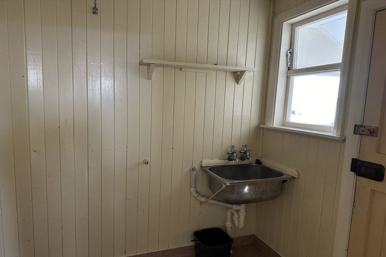 Photo of property in 18 Egmont Street, Kaponga, Hawera, 4679