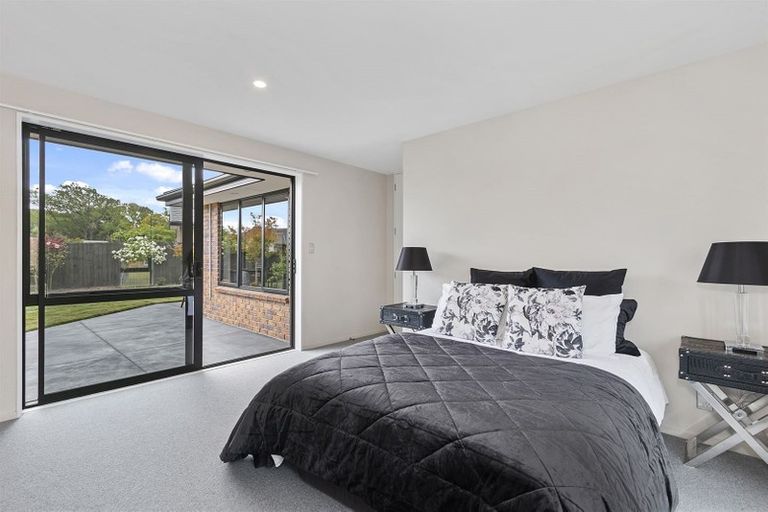 Photo of property in 20 Mokihi Gardens, Hillmorton, Christchurch, 8024