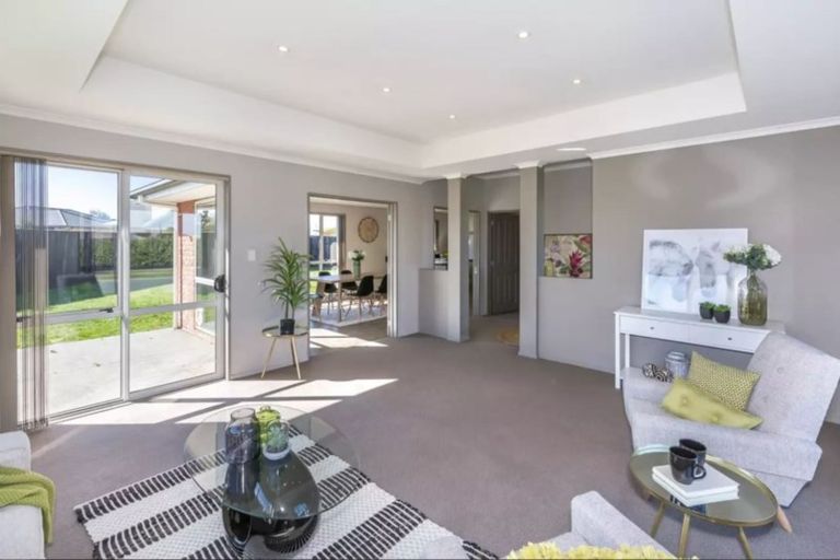 Photo of property in 71 Overbury Crescent, Rolleston, 7614