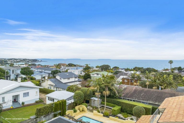 Photo of property in 10 Ewen Street, Takapuna, Auckland, 0622