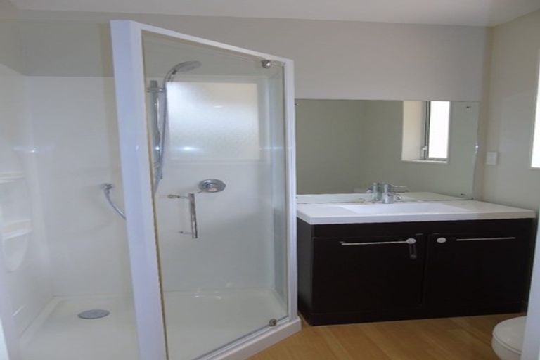 Photo of property in 12 Tararua Close, Aotea, Porirua, 5024