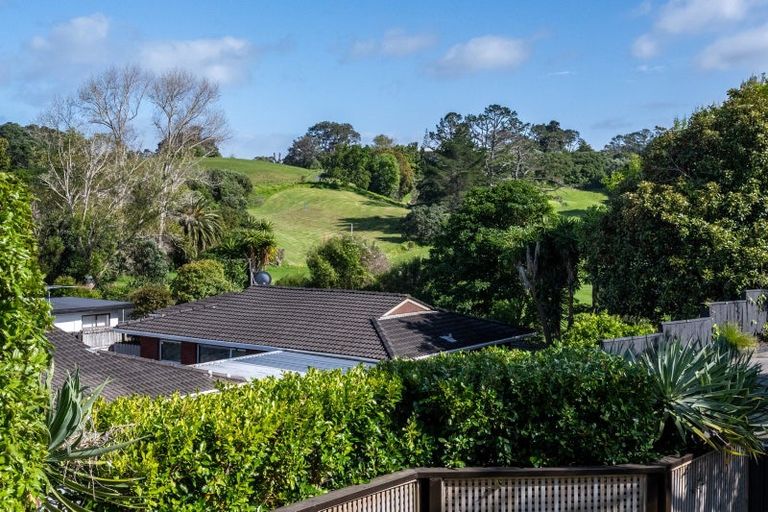 Photo of property in 24 Clovelly Road, Bucklands Beach, Auckland, 2012