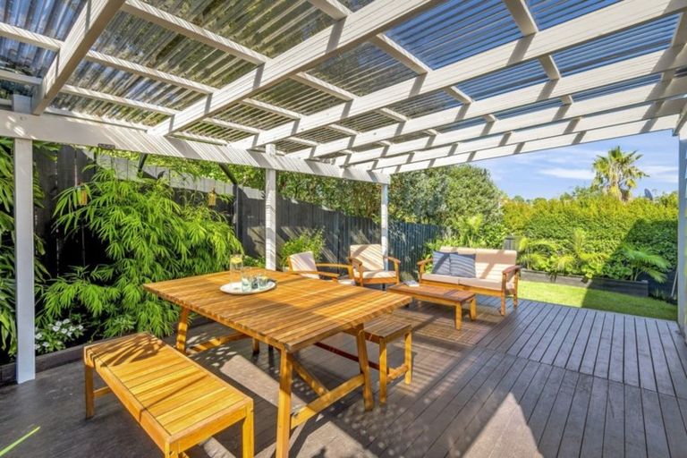 Photo of property in 23 Patuone Avenue, Devonport, Auckland, 0624