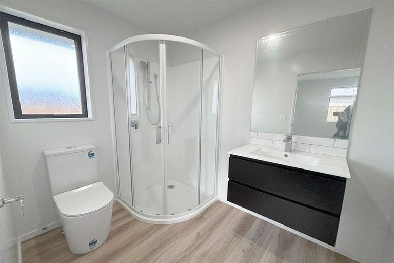 Photo of property in 24 Mehrtens Crescent, Woodend, 7610