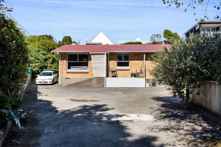 Photo of property in 444a Devon Street East, Strandon, New Plymouth, 4312