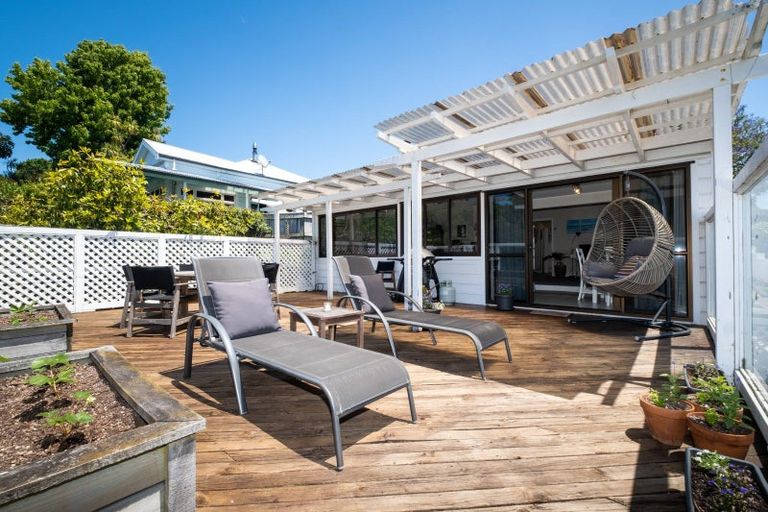 Photo of property in 9 Bay View Road, Bluff Hill, Napier, 4110