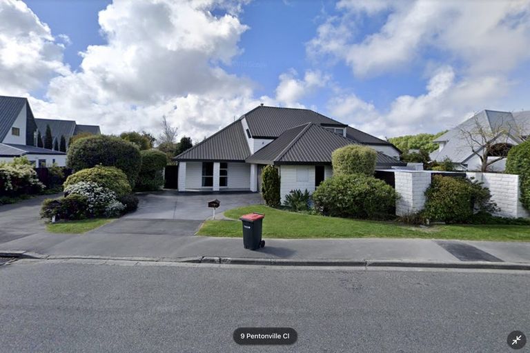 Photo of property in 9 Pentonville Close, Westmorland, Christchurch, 8025