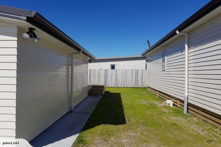 Photo of property in 11 Kamahi Crescent, Papamoa Beach, Papamoa, 3118
