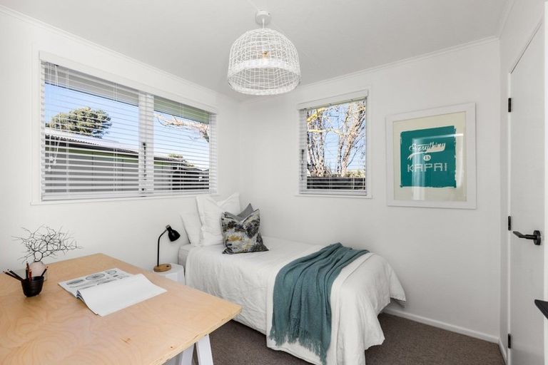 Photo of property in 21b Te Aute Road, Havelock North, 4130