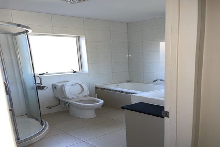 Photo of property in 44 Amaretto Avenue, Flat Bush, Auckland, 2019