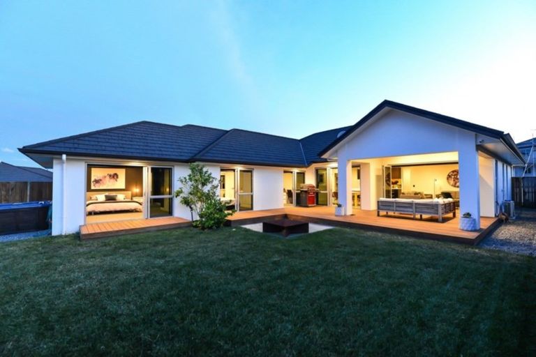 Photo of property in 10 The Link, Flagstaff, Hamilton, 3210