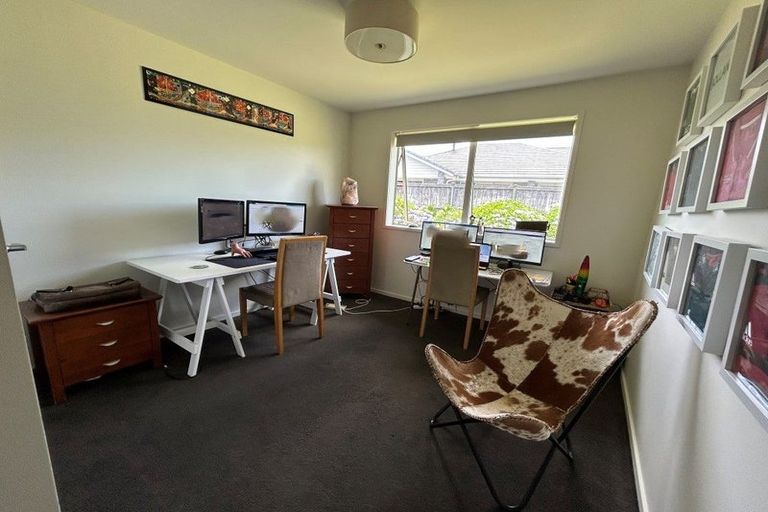 Photo of property in 127 Mcrobbie Road, Kingseat, Papakura, 2580