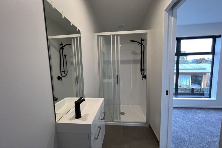 Photo of property in 2/10a Mclean Street, Linwood, Christchurch, 8062