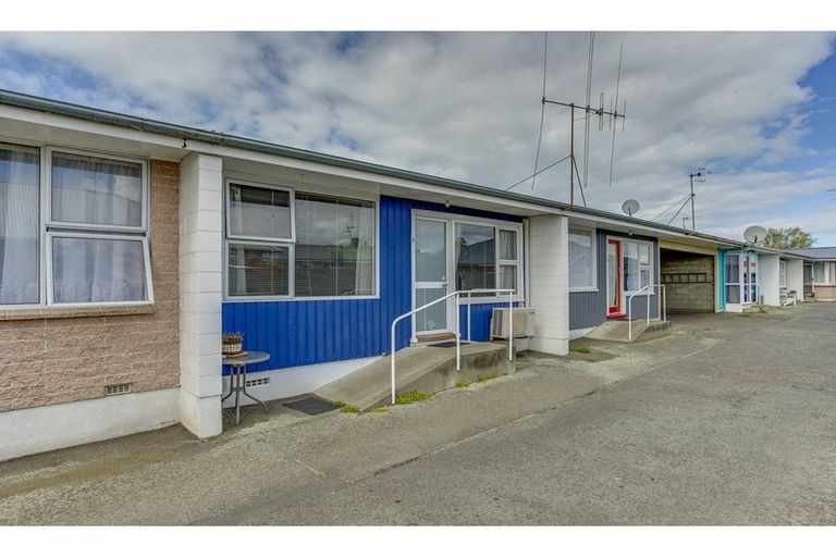 Photo of property in 2/6 Hatton Street, West End, Timaru, 7910