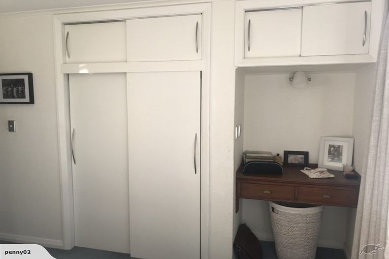 Photo of property in 19 Romney Square, Tawa, Wellington, 5028