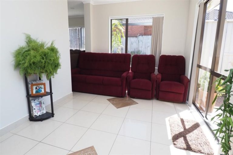 Photo of property in 307 Mahia Road, Weymouth, Auckland, 2103