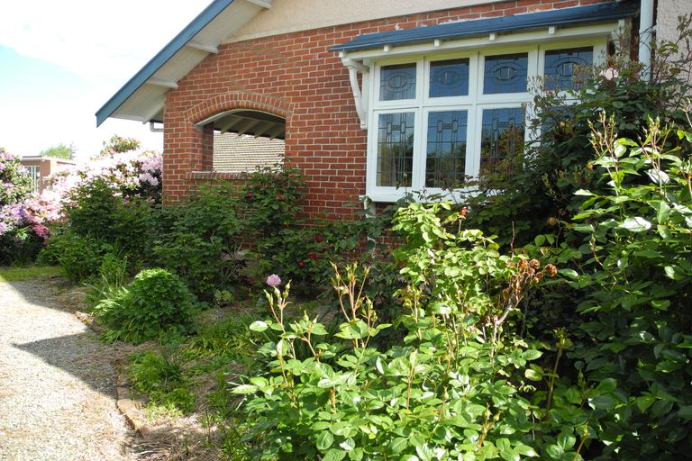 Photo of property in 7 Manse Street, Waimate, 7924