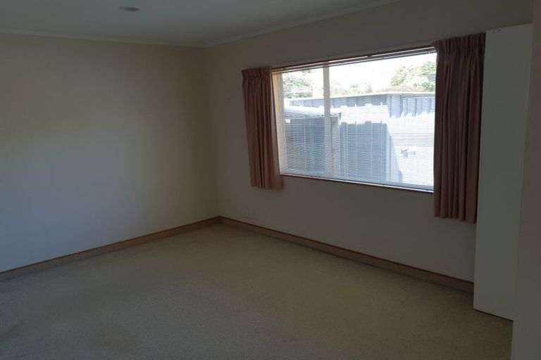 Photo of property in 30b Sunburst Court, Paraparaumu Beach, Paraparaumu, 5032