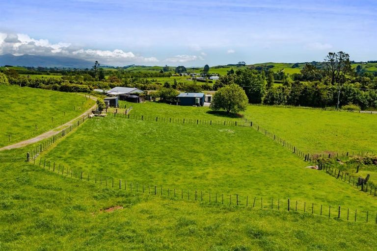 Photo of property in 4 Davis Road, Inglewood, 4389