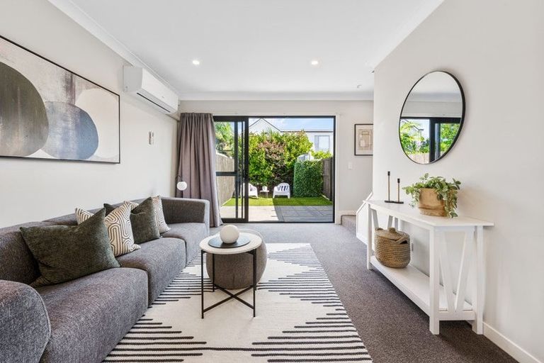 Photo of property in 65 Glidepath Road, Hobsonville, Auckland, 0616