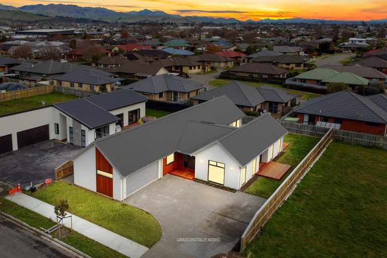 Photo of property in 28 Whareatea Road, Redwoodtown, 7201